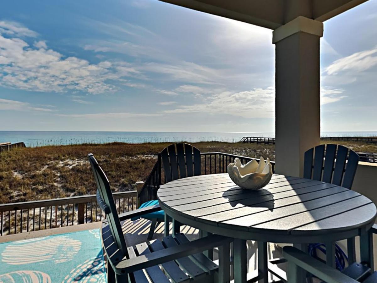 Three Sisters Villa Navarre Exterior photo
